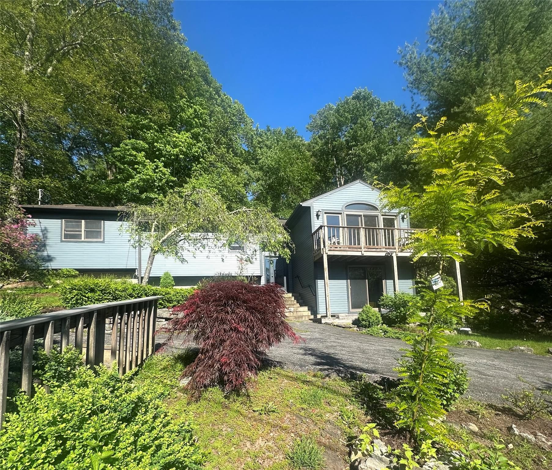 6 Tennis Court Road