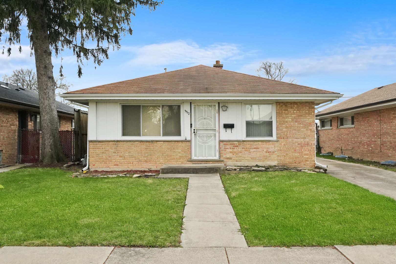 3312 Wilcox Avenue