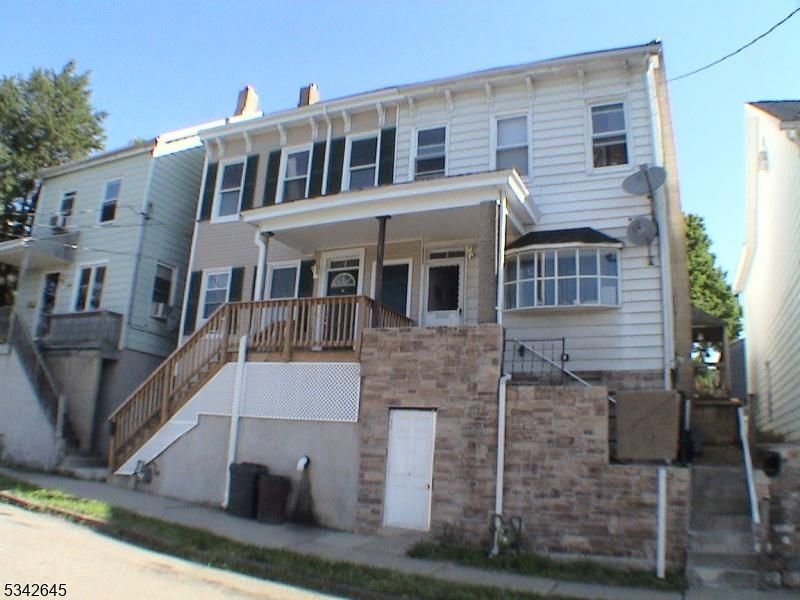273 Washington St