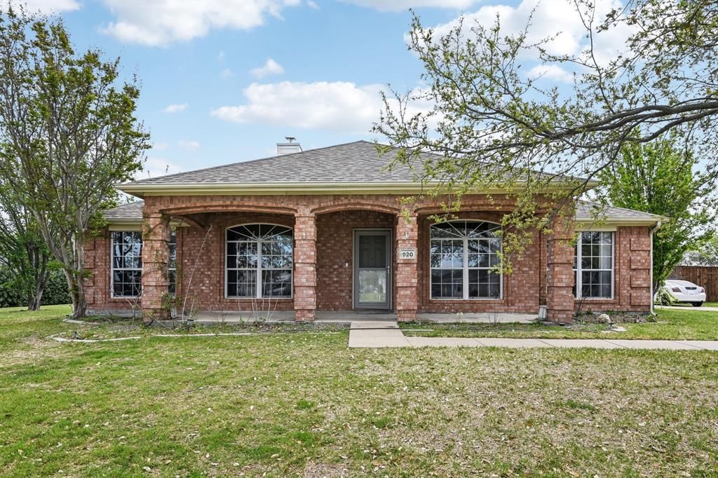 920 Mason Lane
