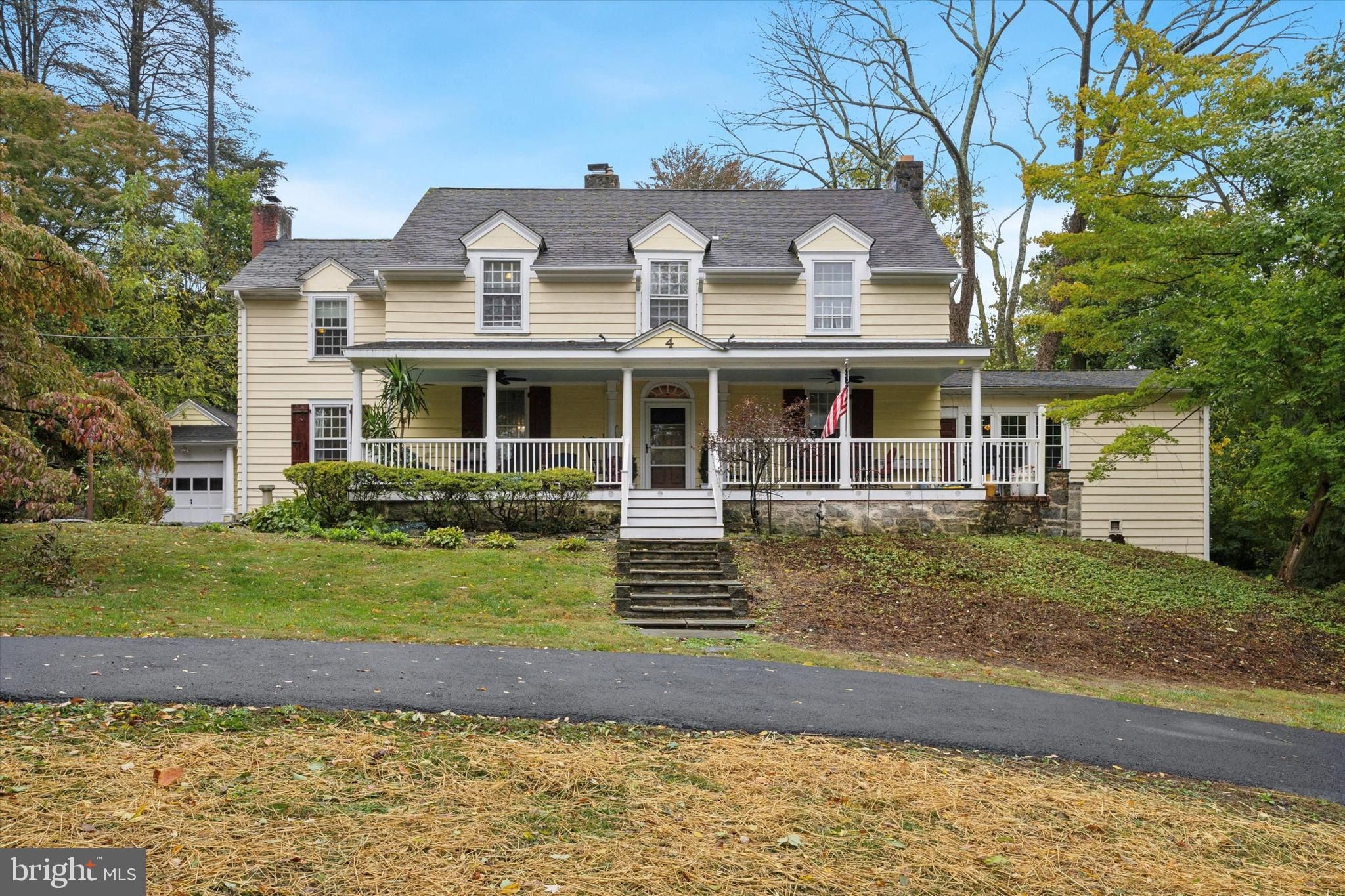 4 W Possum Hollow Road