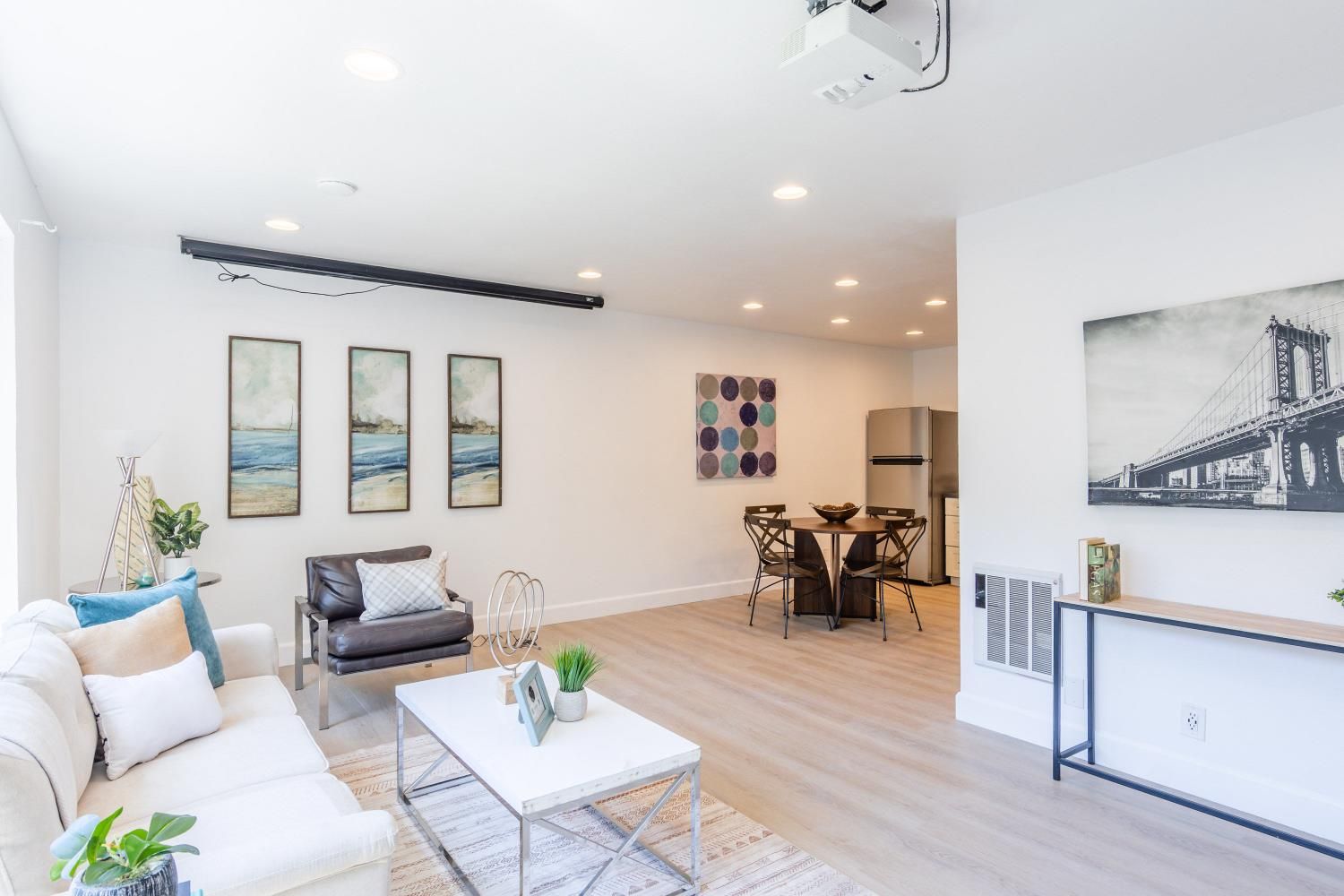 460 Auburn Way 23