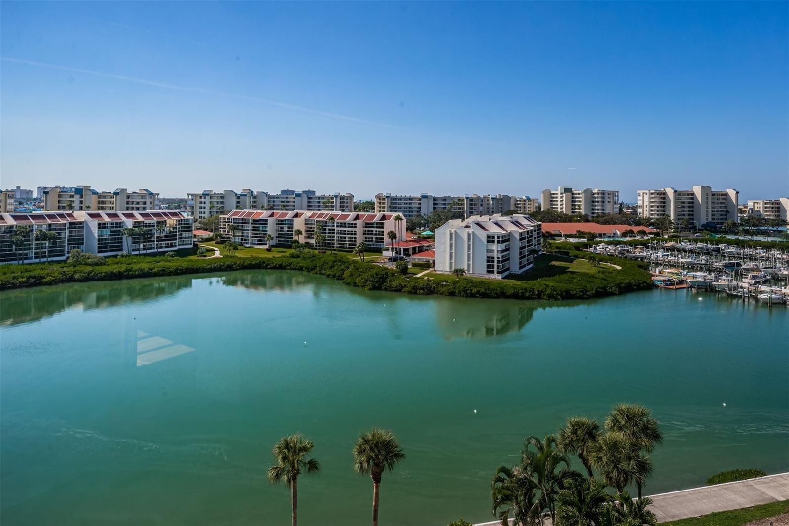 7400 Sun Island Drive S 806