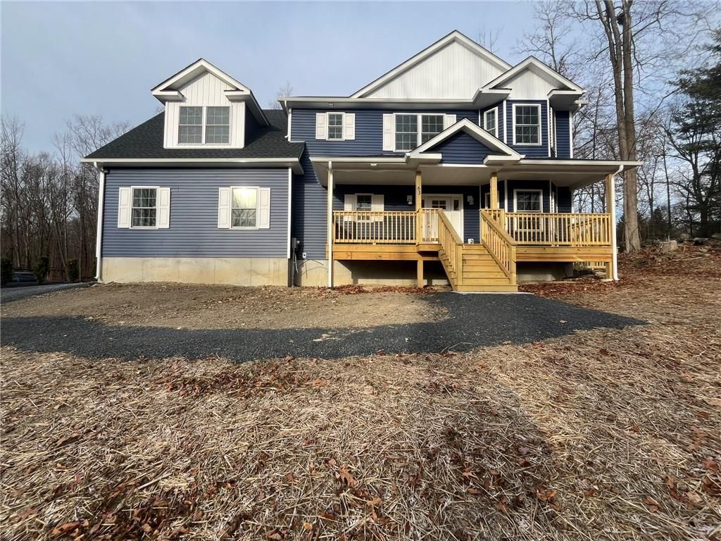 63 Schoolhouse Road