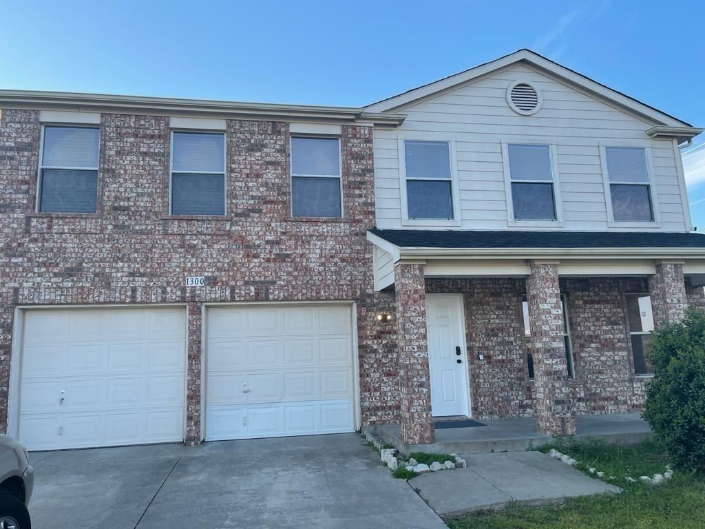 1300 Dundee Drive