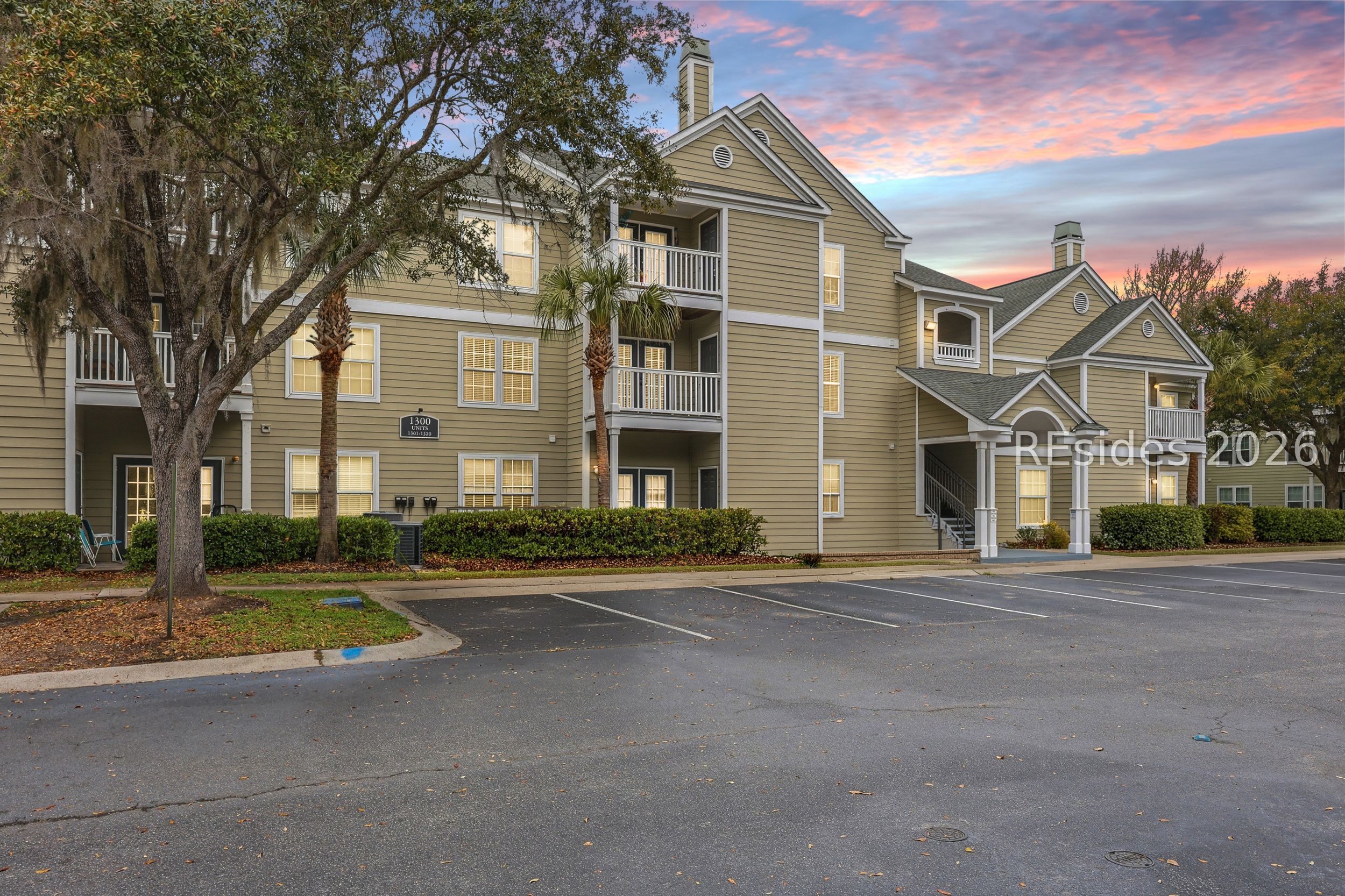 100 Kensington Boulevard 1313
