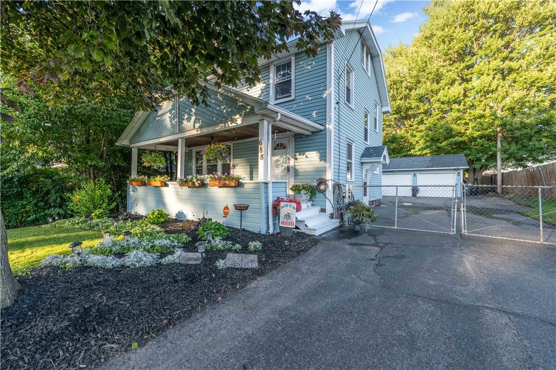 688 Howard Road
