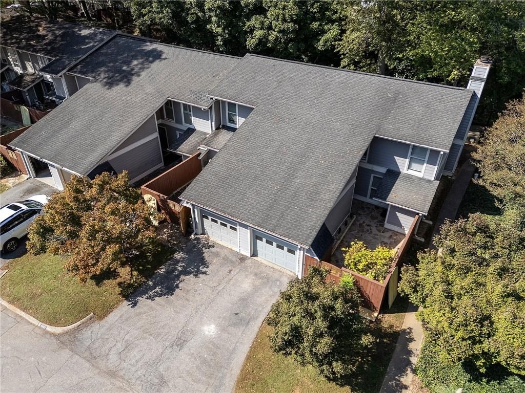 5067 Meadow Lane