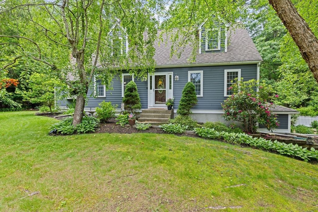 109 Thayer Dr