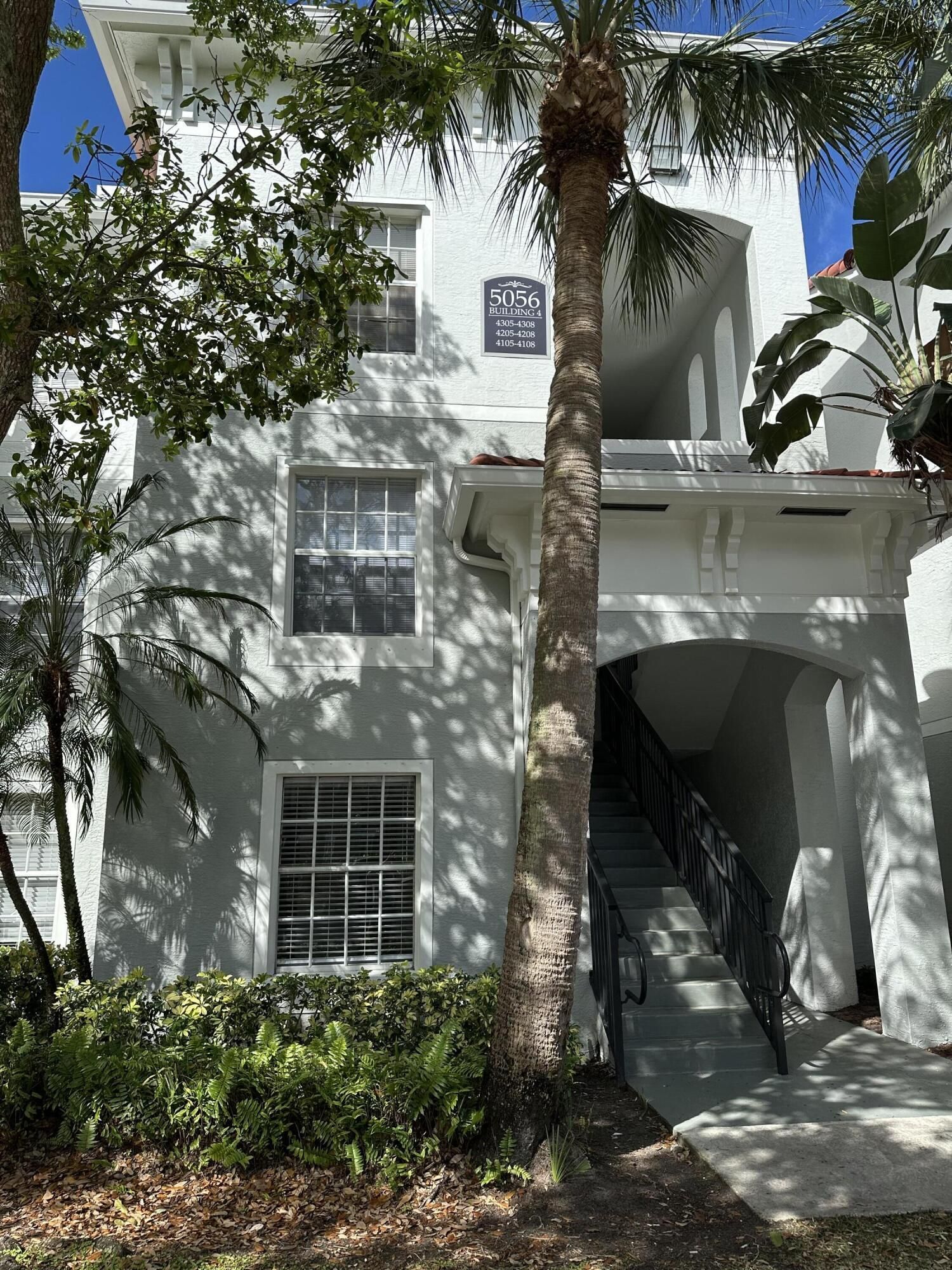 5056 Lantana Road 4105