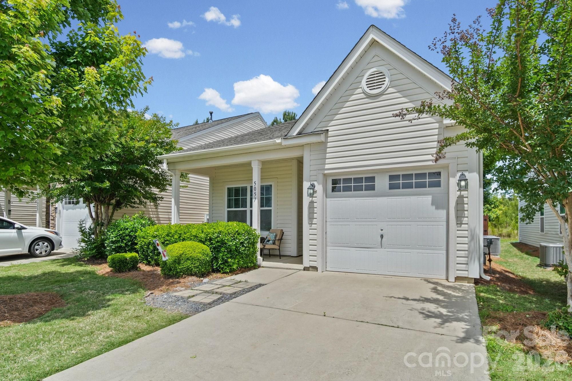 5057 Newport Lakes Drive