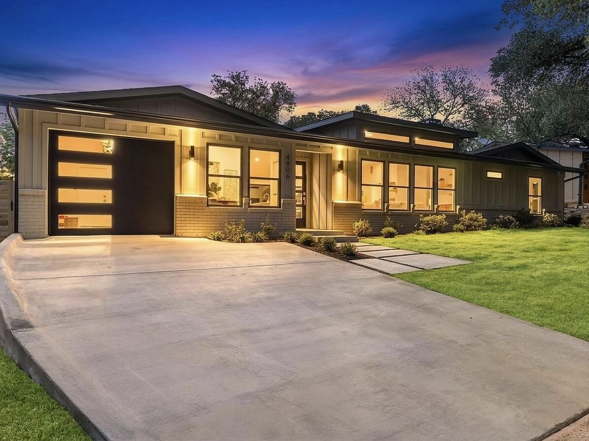 4906 Enchanted Lane