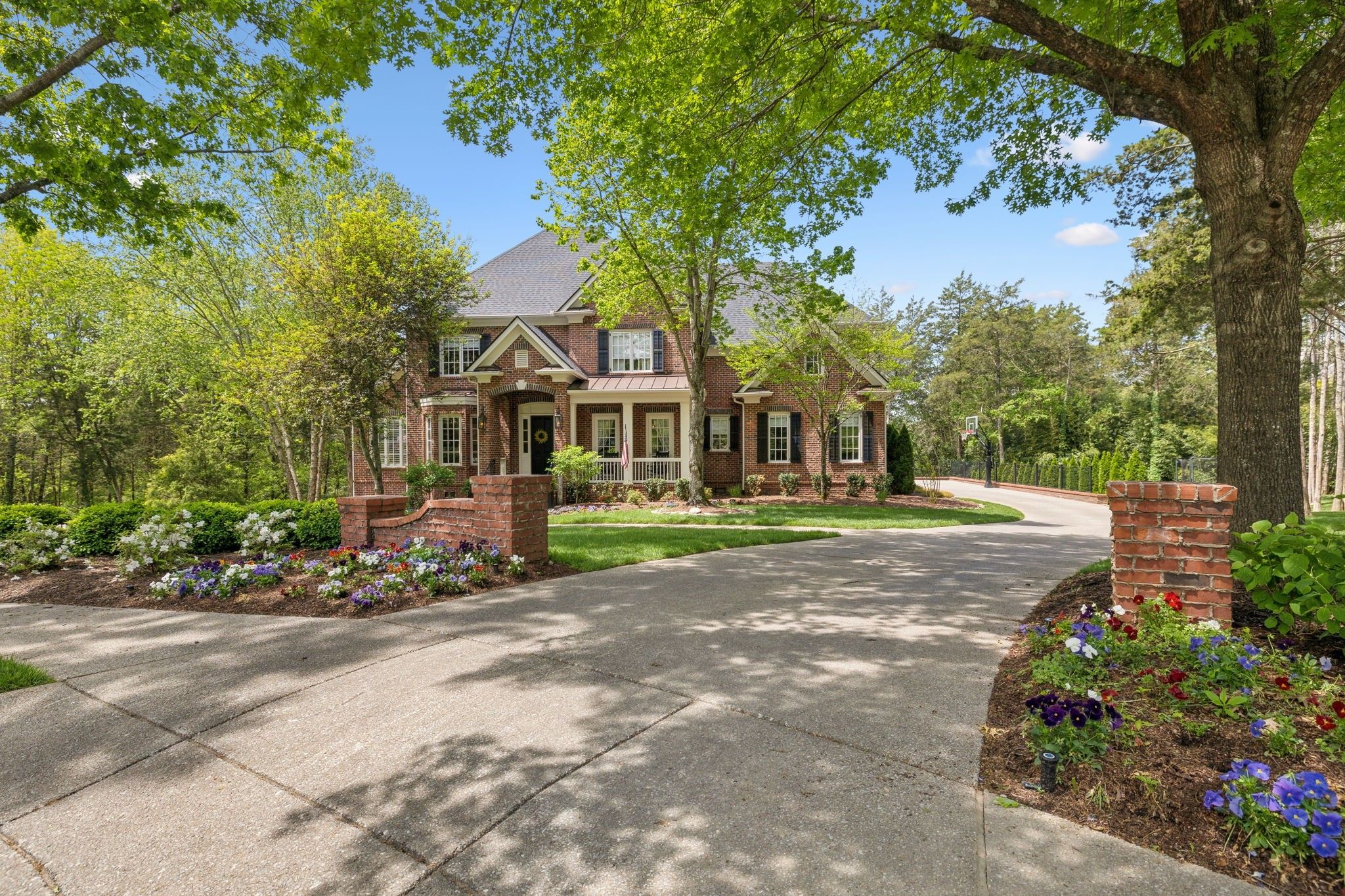 3045 Flagstone Dr