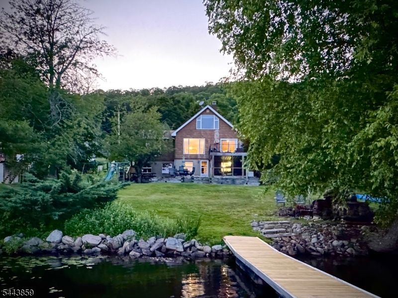 2 Bonning Rd