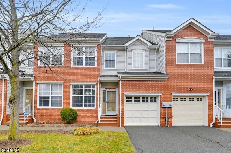 18 Gordon Cir