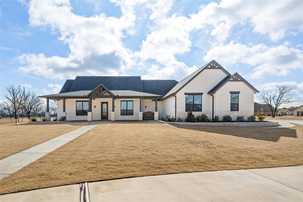 3727 Tremont Lane