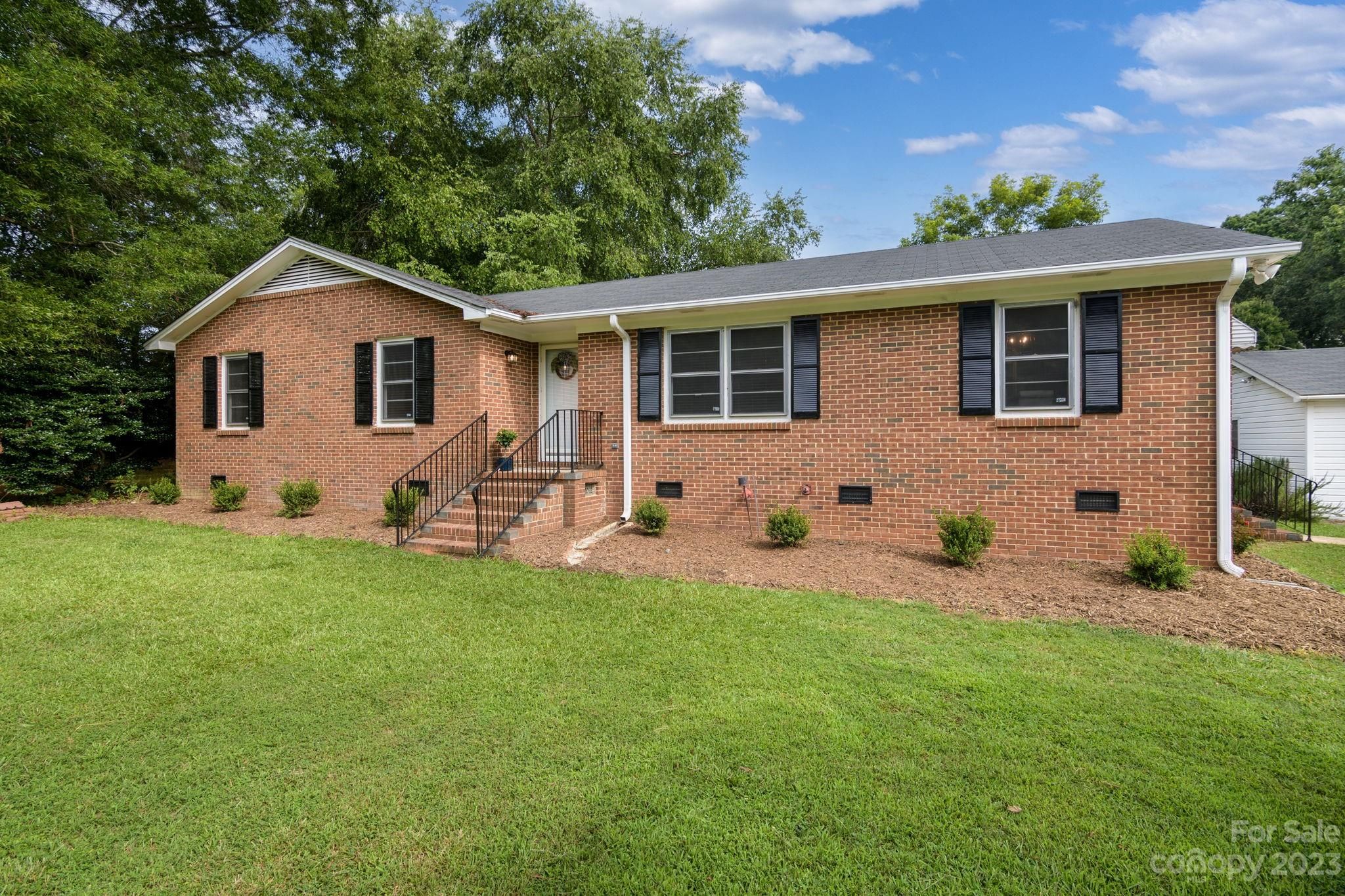 1120 Mt Gallant Road