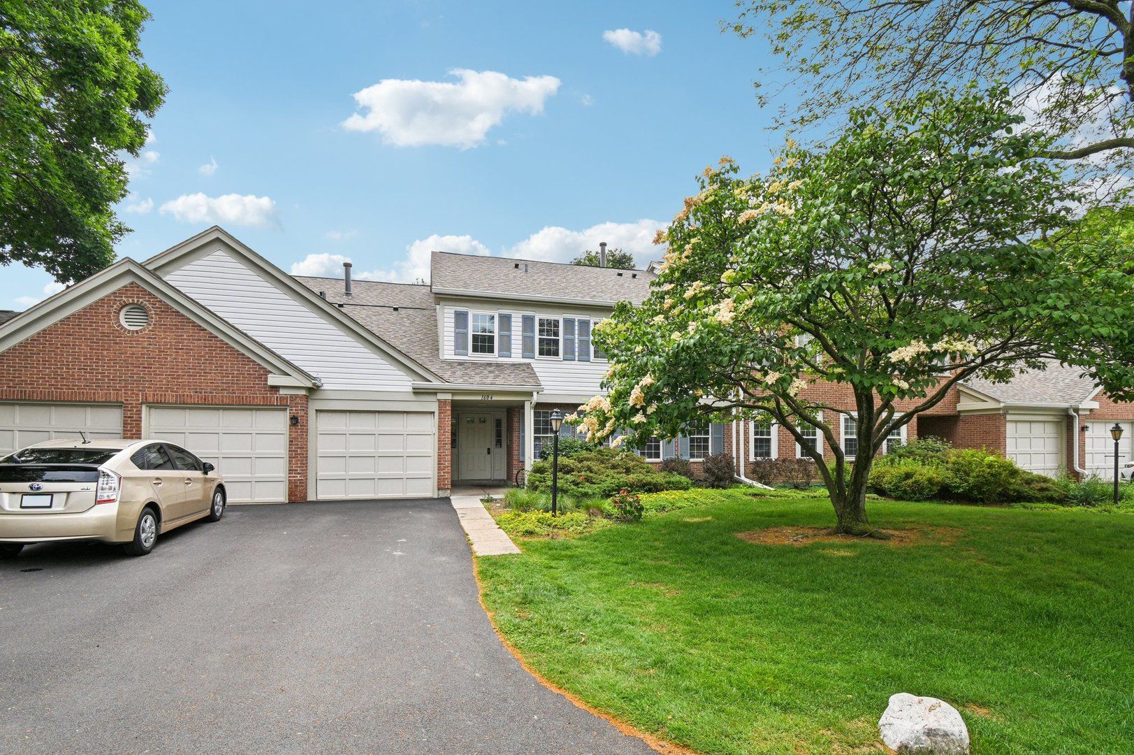 1604 Brittany Court 2B