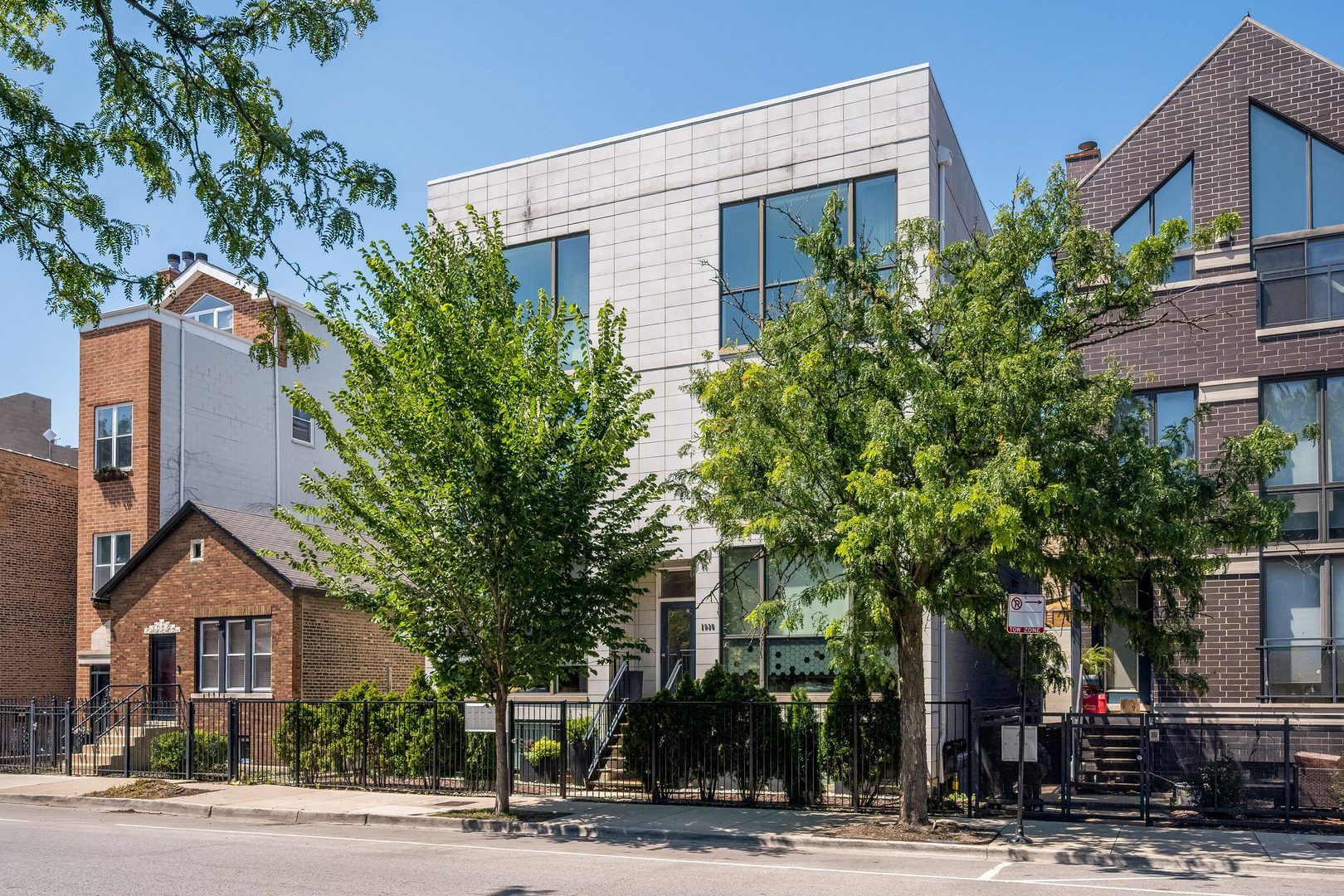 1936 W Armitage Avenue 2W