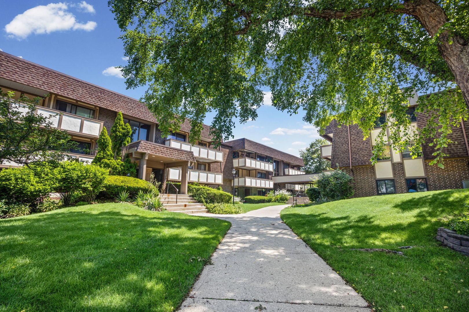 435 Cavalier Court 105C