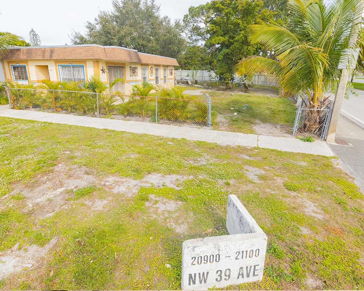 21100 Nw 39th Avenue