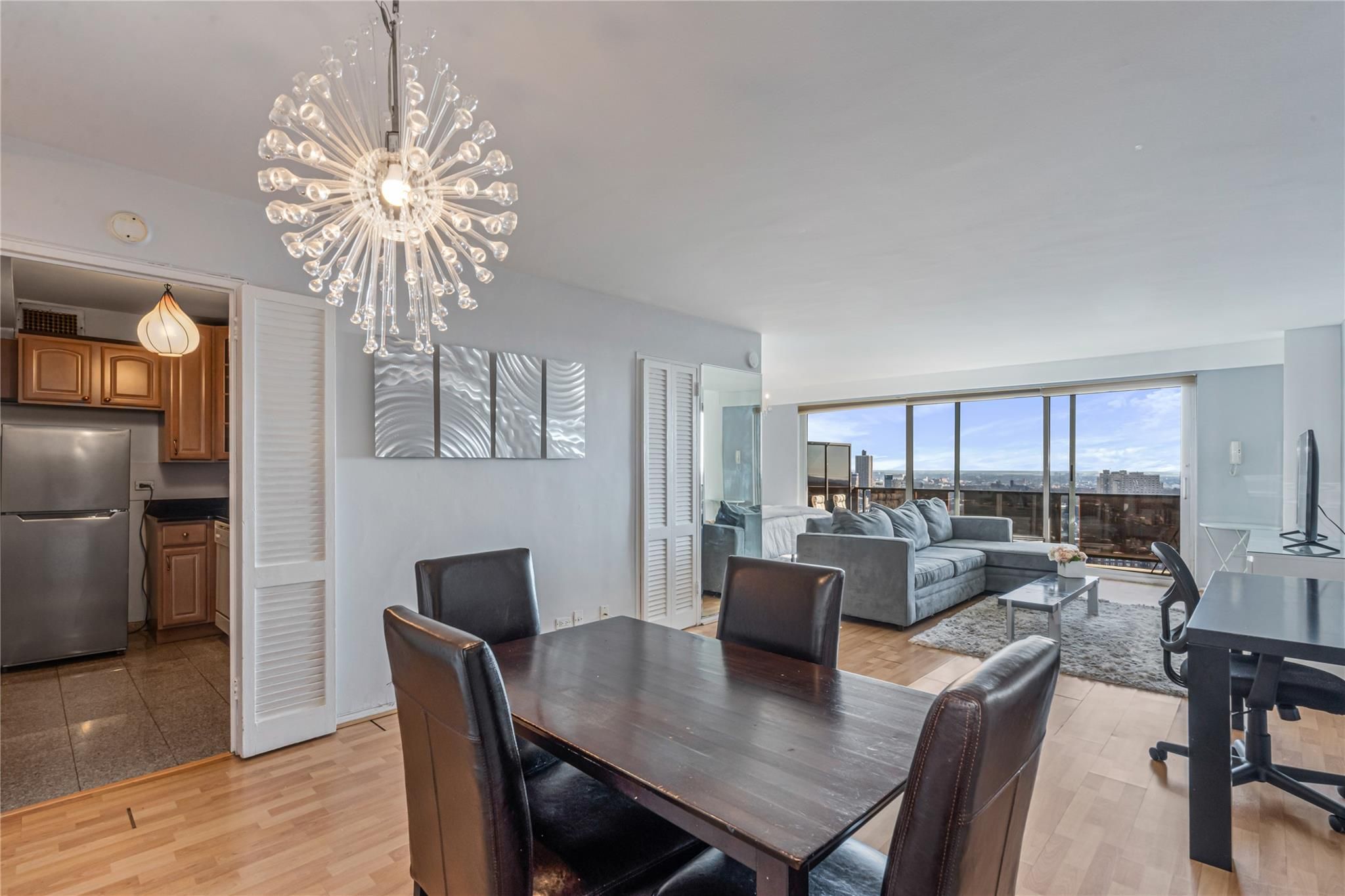 110-11 Queens Boulevard 30N