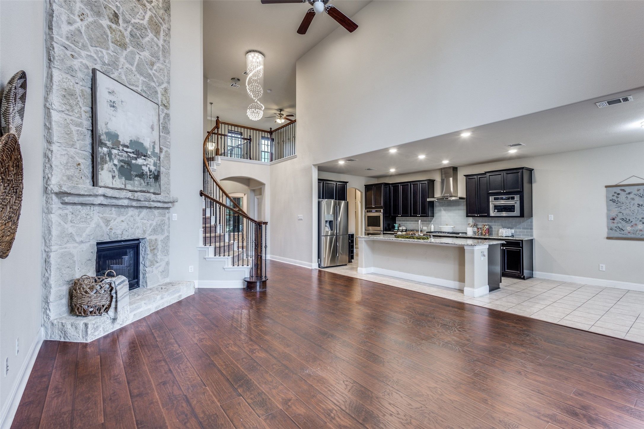 1601 Saint Albans Drive