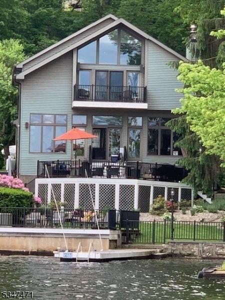 14 Daydream Ln