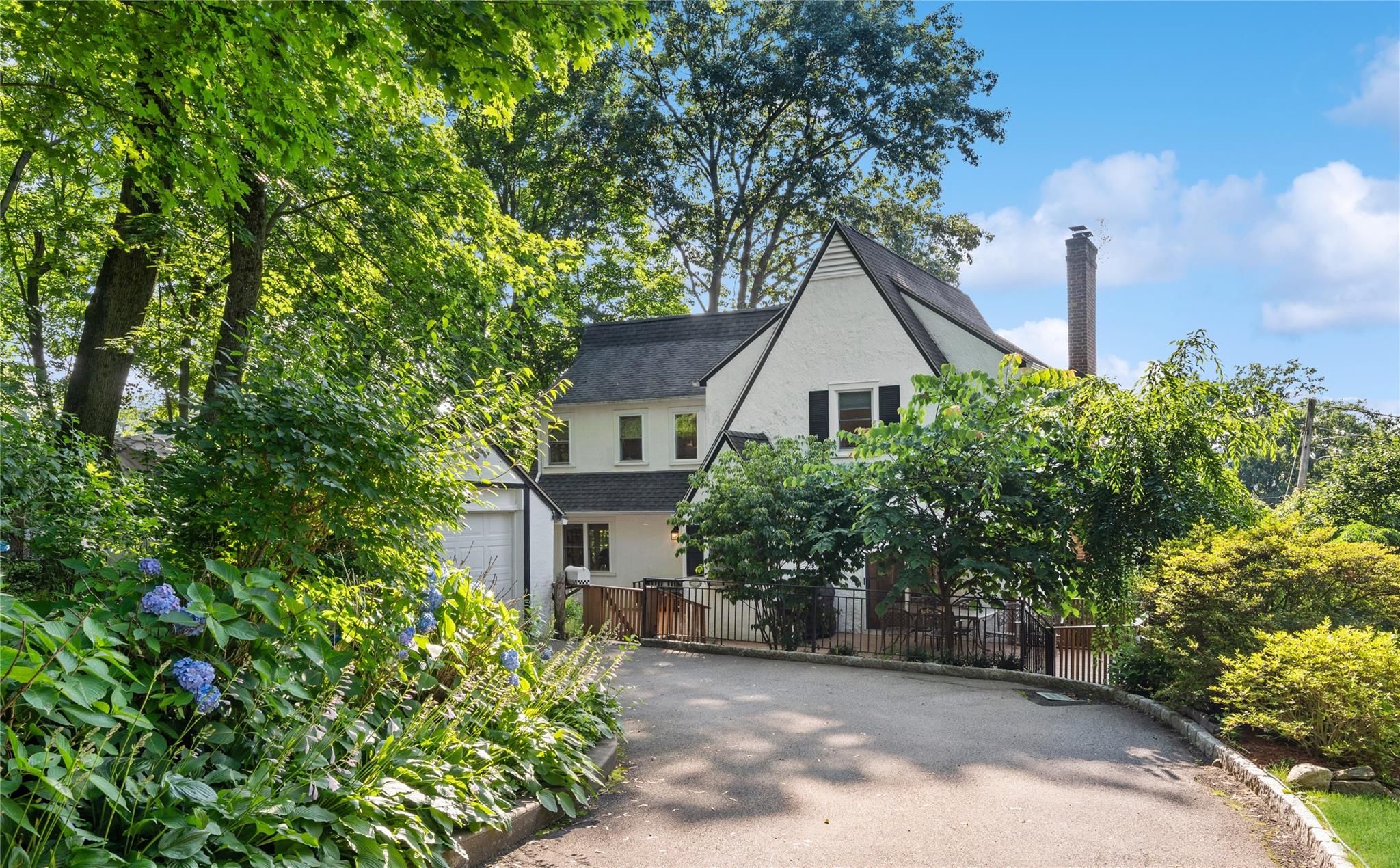 21 Judson Avenue