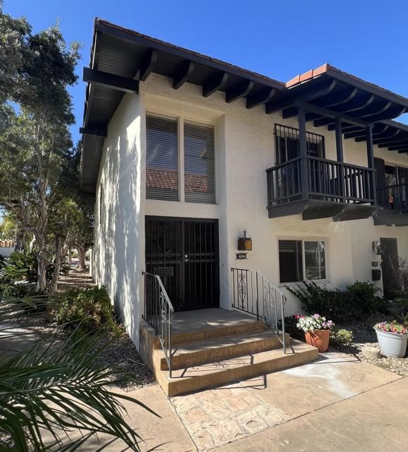 4241 Loma Riviera Lane