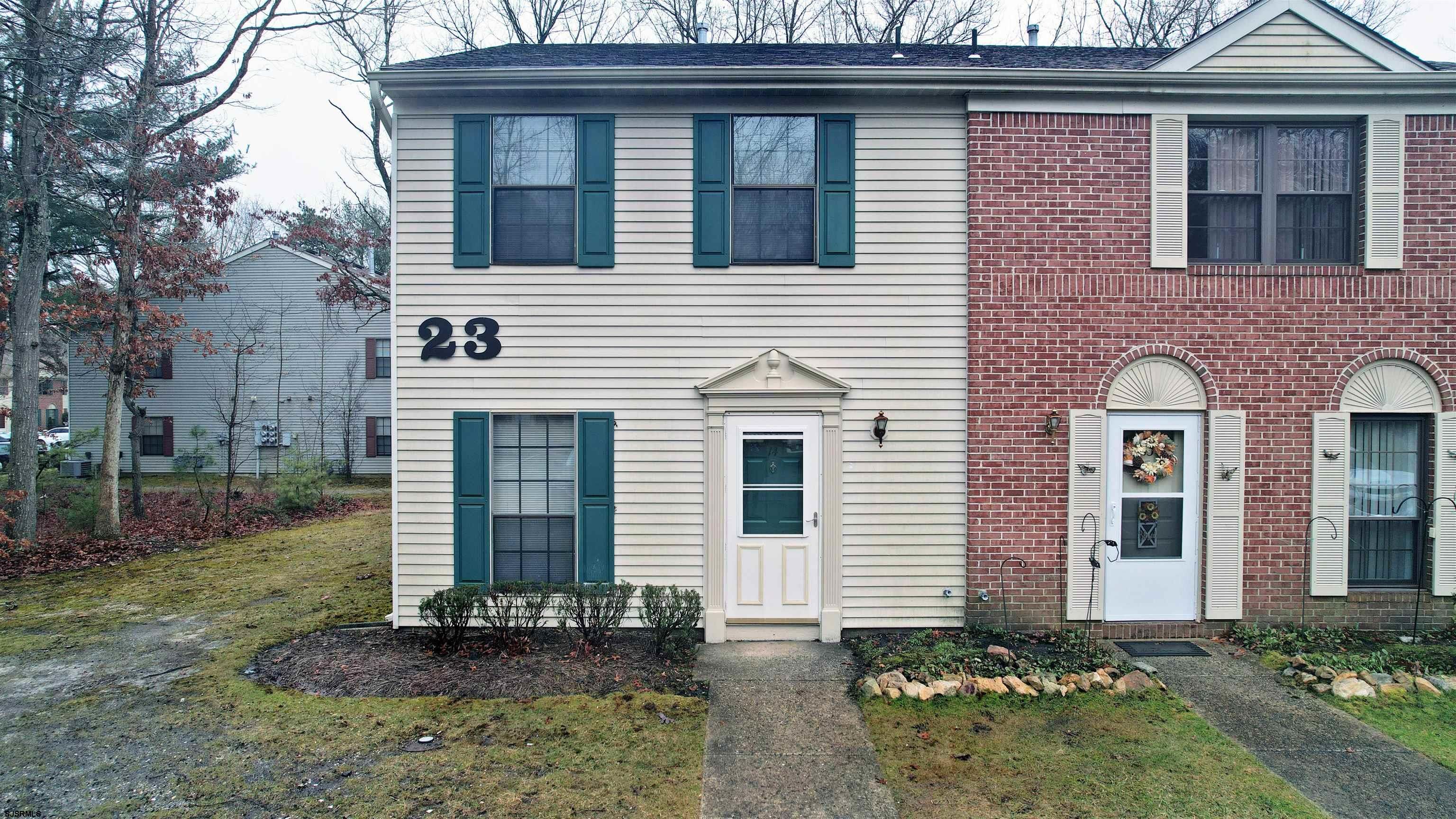14 Greenwich Drive 14
