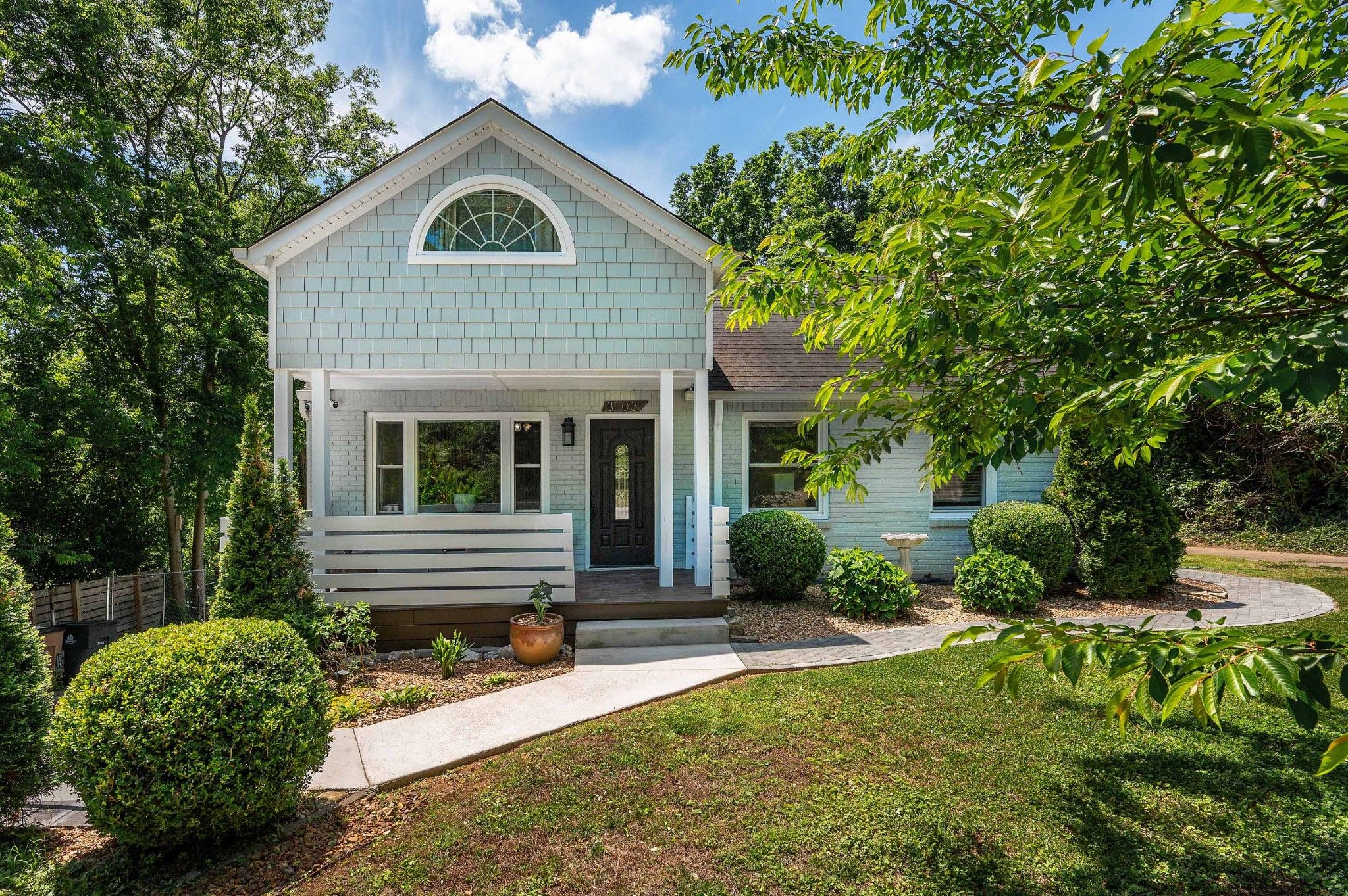 3103 Ironwood Dr