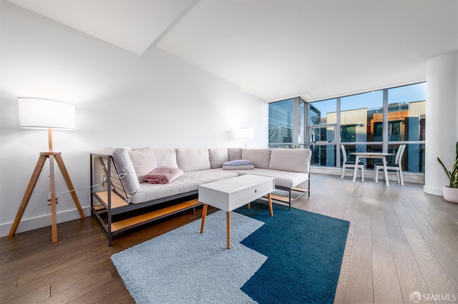 435 China Basin Street 442
