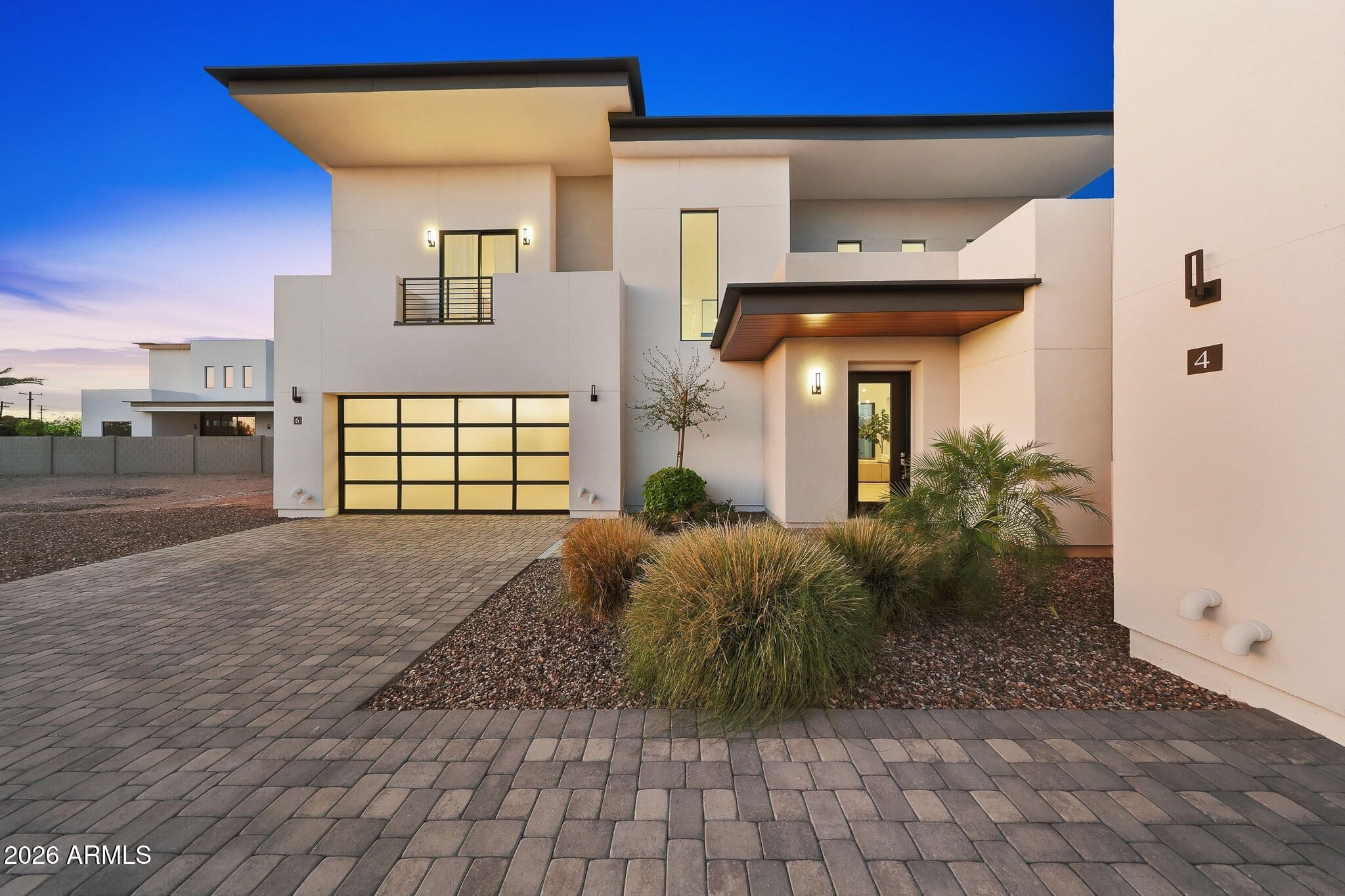 100 W Northern Avenue 6