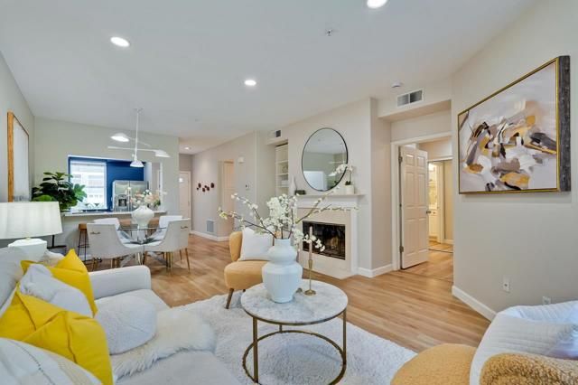 903 Sunrose Terrace 103