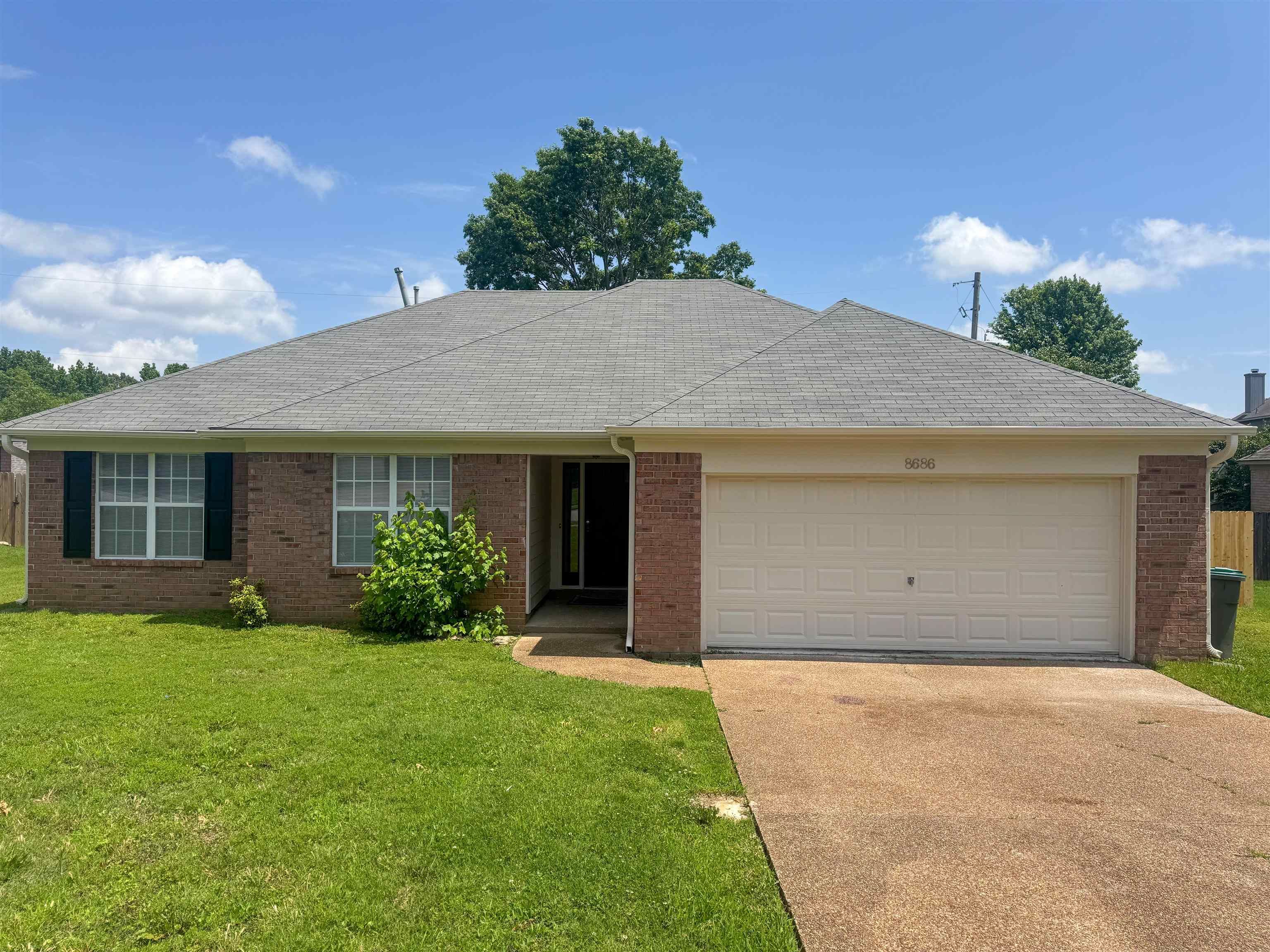 8686 Timber Creek Dr