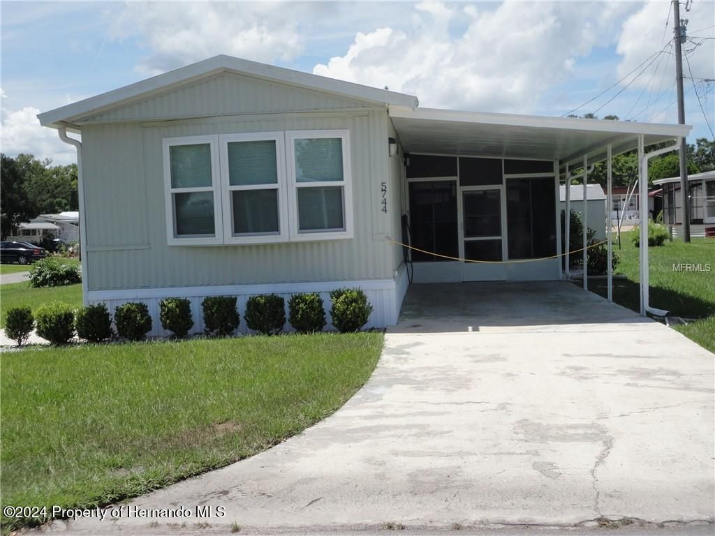 5744 Sunshine Park Drive