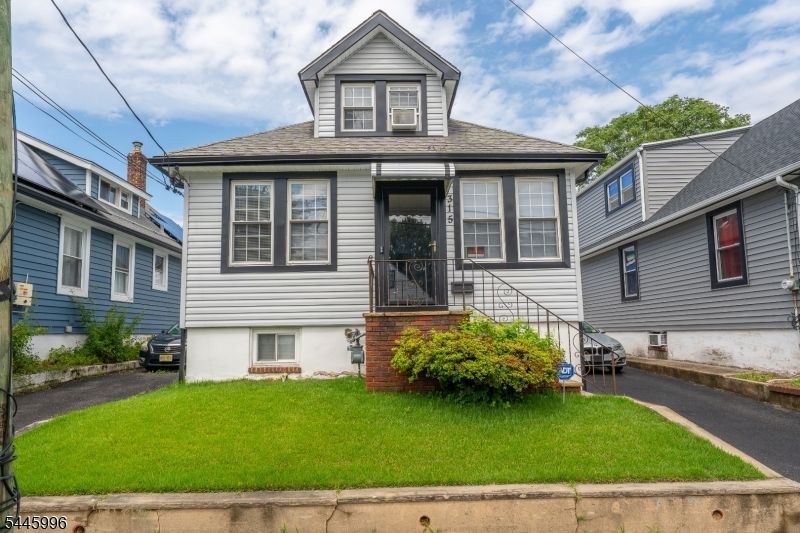 315 Florence Ave