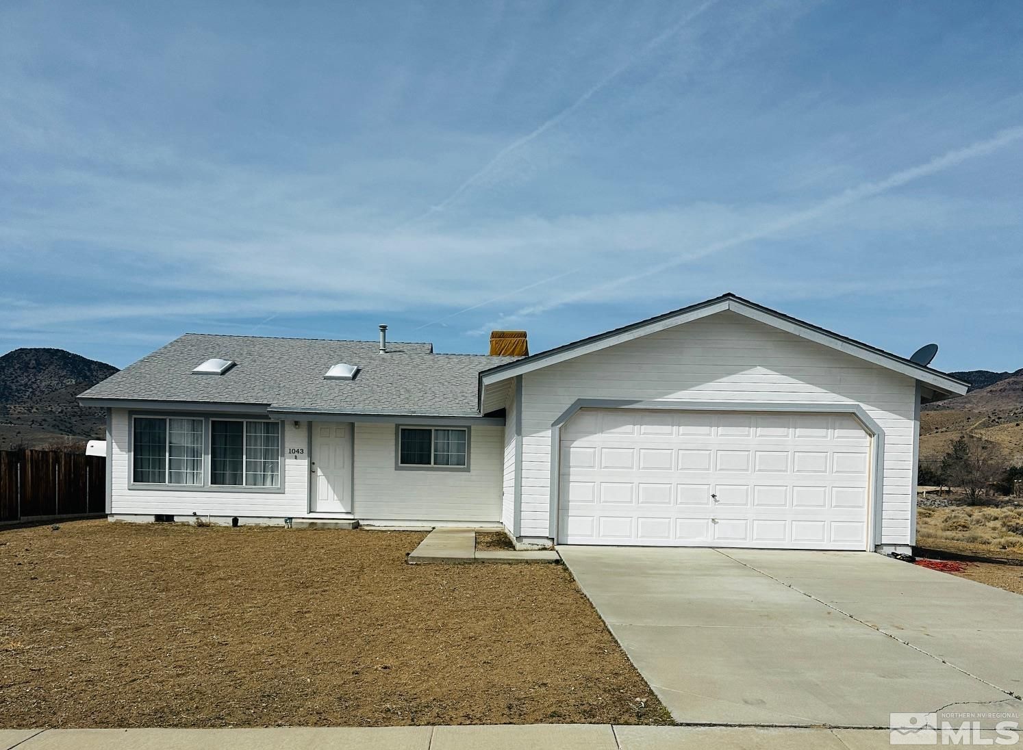 1043 Dwight Way