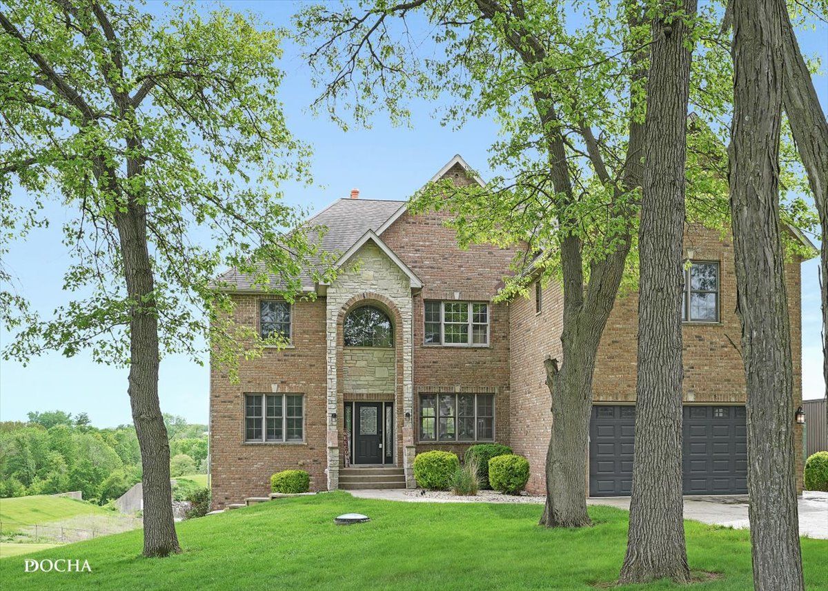 703 Glenda Court