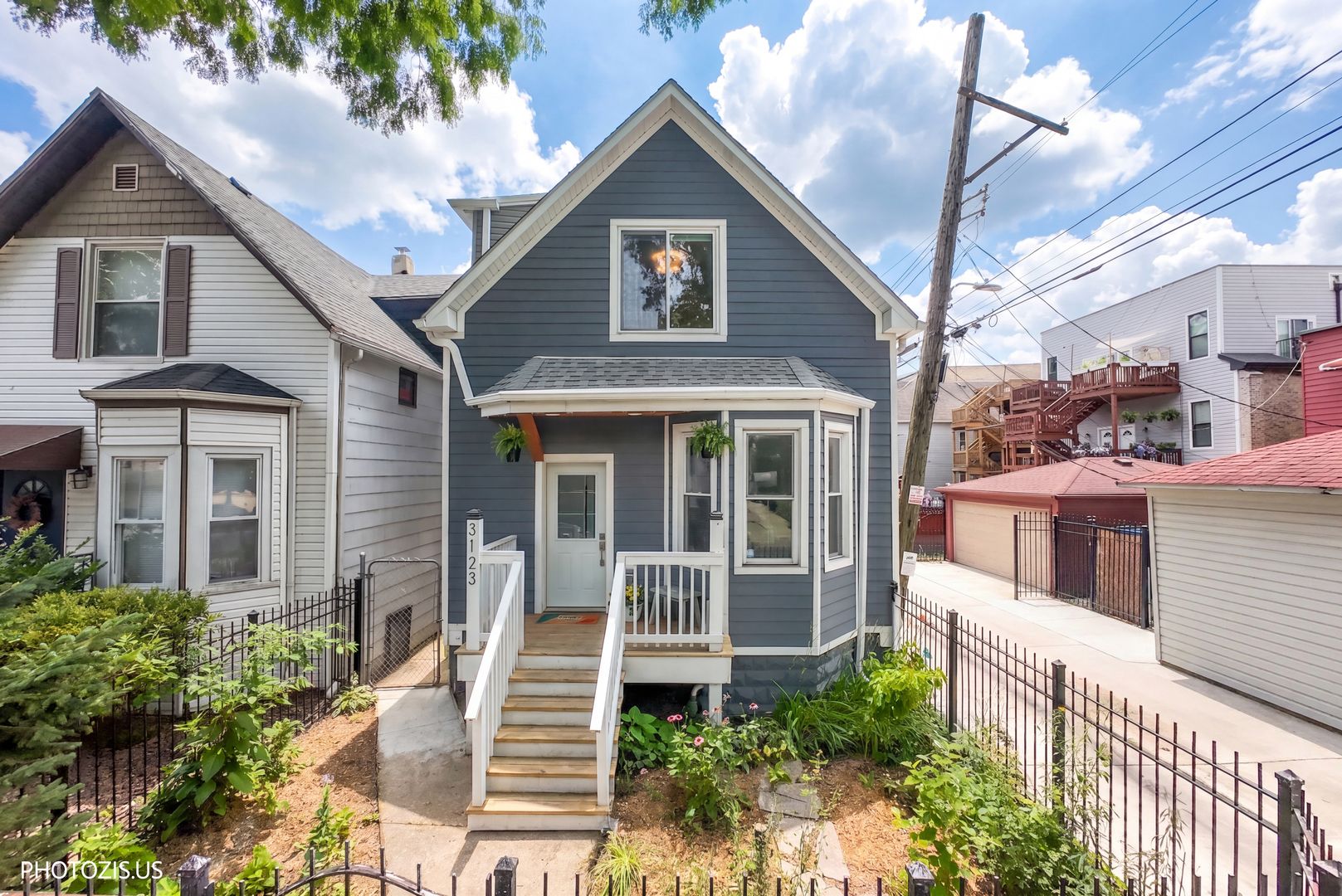 3123 W Cortland Street